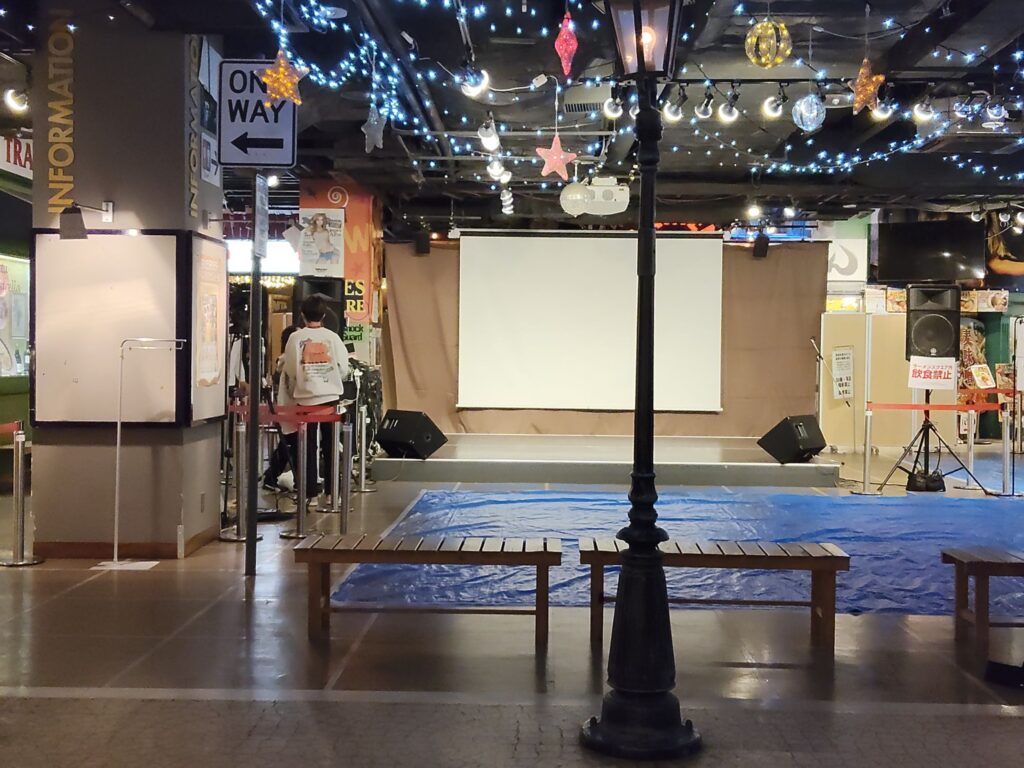 ダンディ坂野さん_お笑いライブ